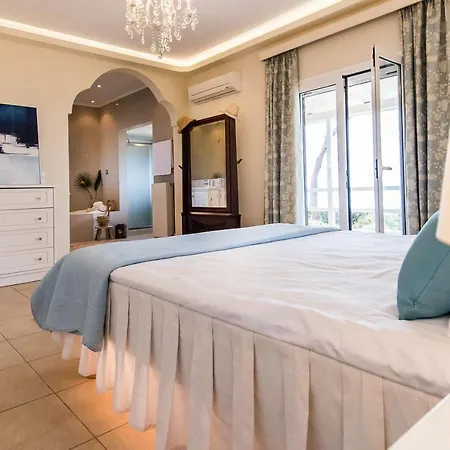 Villa Azzuro House - On The & Private Pool, By Zantewize