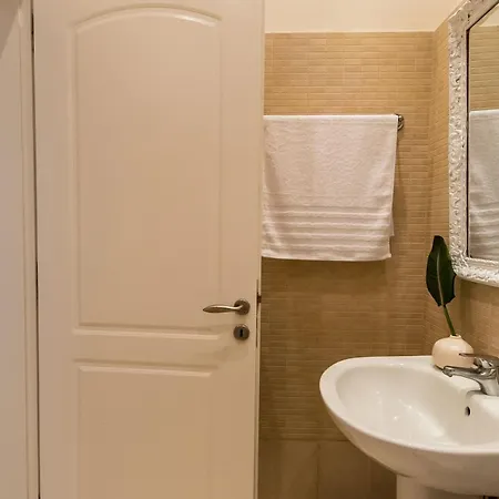 Azzuro House - On The & Private Pool, By Zantewize * Vasilikí