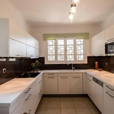 Azzuro House - On The & Private Pool, By Zantewize * Ανω Βασιλικος