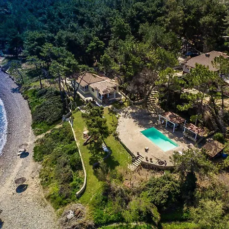 Azzuro House - On The & Private Pool, By Zantewize Ανω Βασιλικος