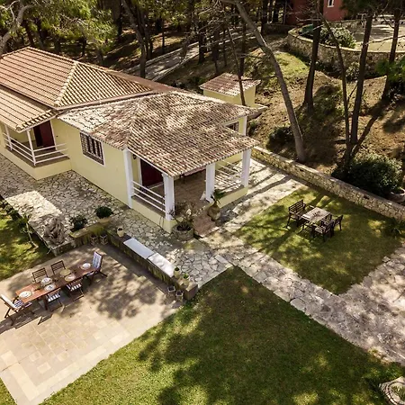 Azzuro House - On The & Private Pool, By Zantewize Вилла *