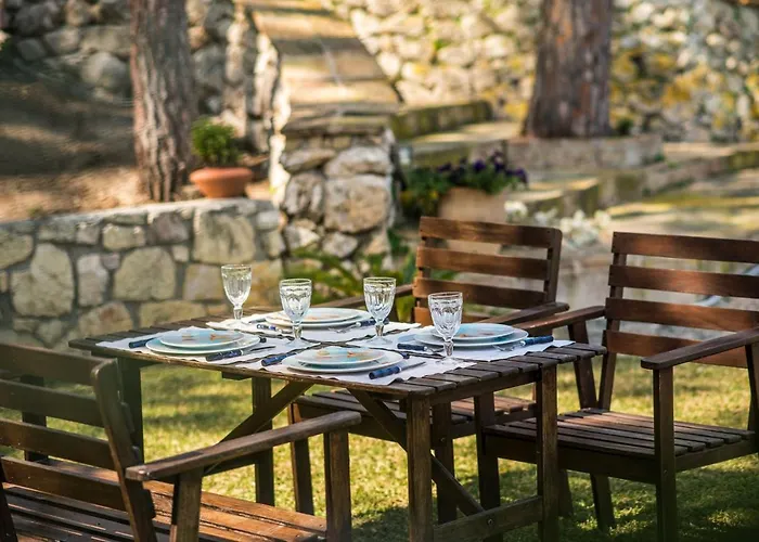 Azzuro House - On The & Private Pool, By Zantewize Вилла