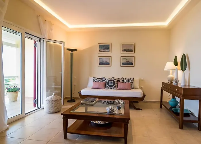 Вилла Azzuro House - On The & Private Pool, By Zantewize Василикос